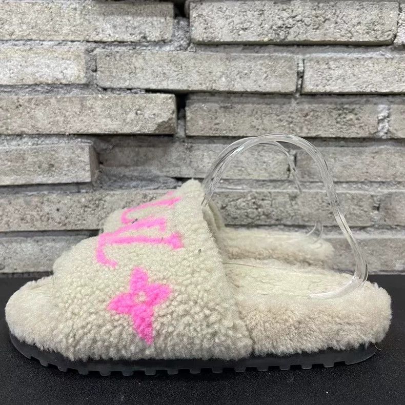 Louis Vuitton Louis Vuitton Teddy Slippers - dmc Size US 7 / EU 40 - 4 Thumbnail