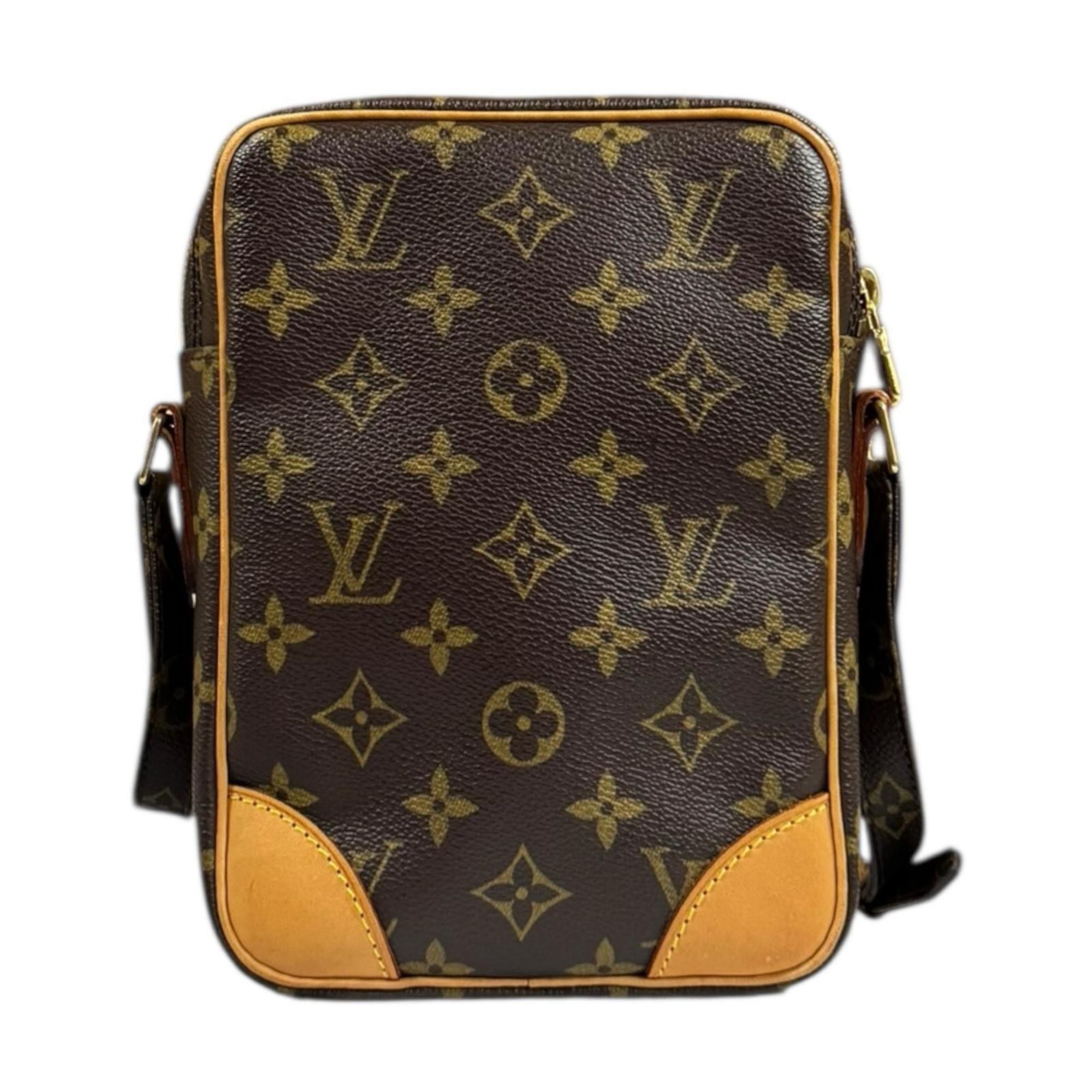 Louis Vuitton Louis Vuitton Danube Monogram Shoulder Bag in Canvas, M45266, Brown, Women's, LOUIS VUITTON Size ONE SIZE - 3 Thumbnail