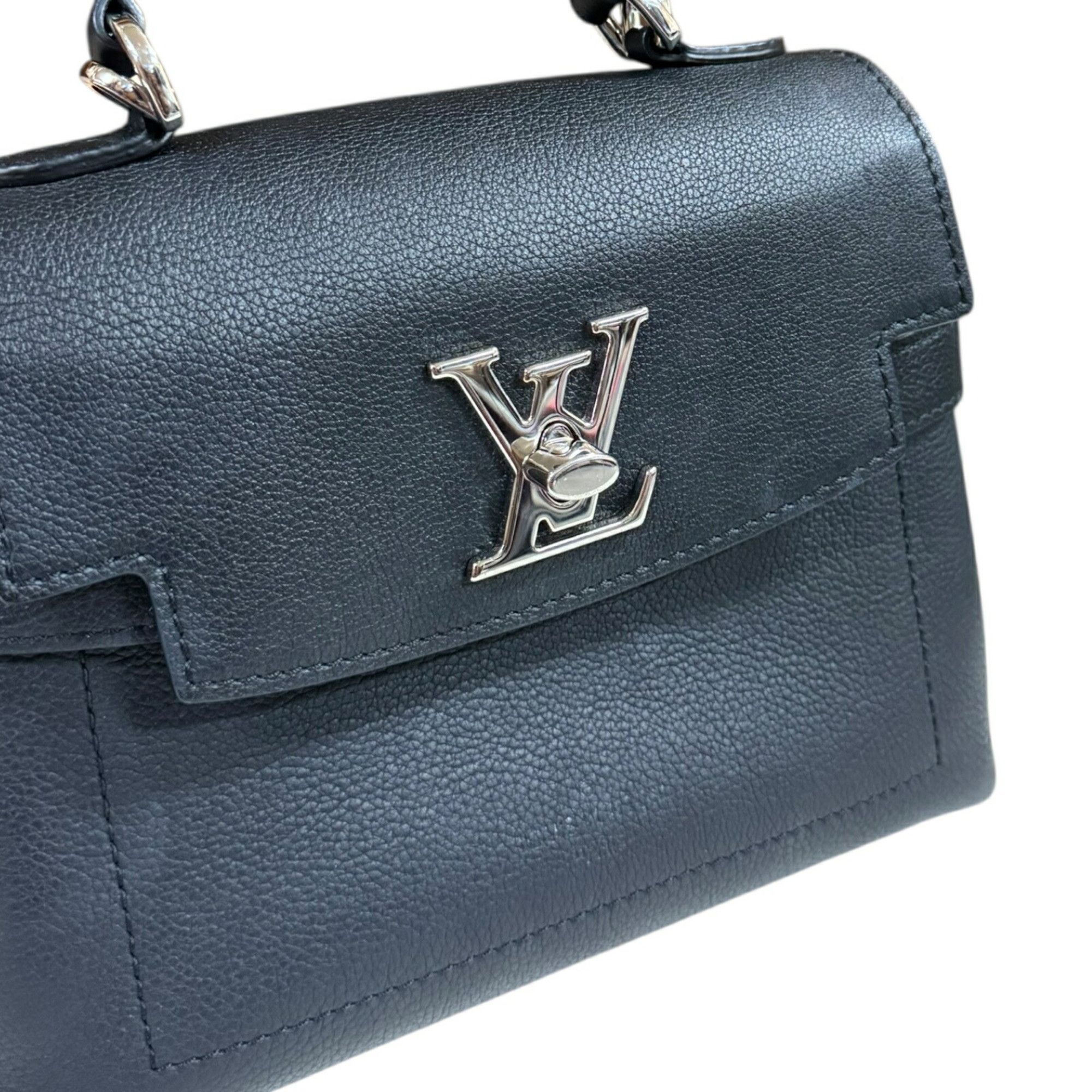 Louis Vuitton Louis Vuitton Lock Me Ever MINI Shoulder Bag, Leather, M20997, Black, Women's, LOUIS VUITTON Size ONE SIZE - 11 Thumbnail