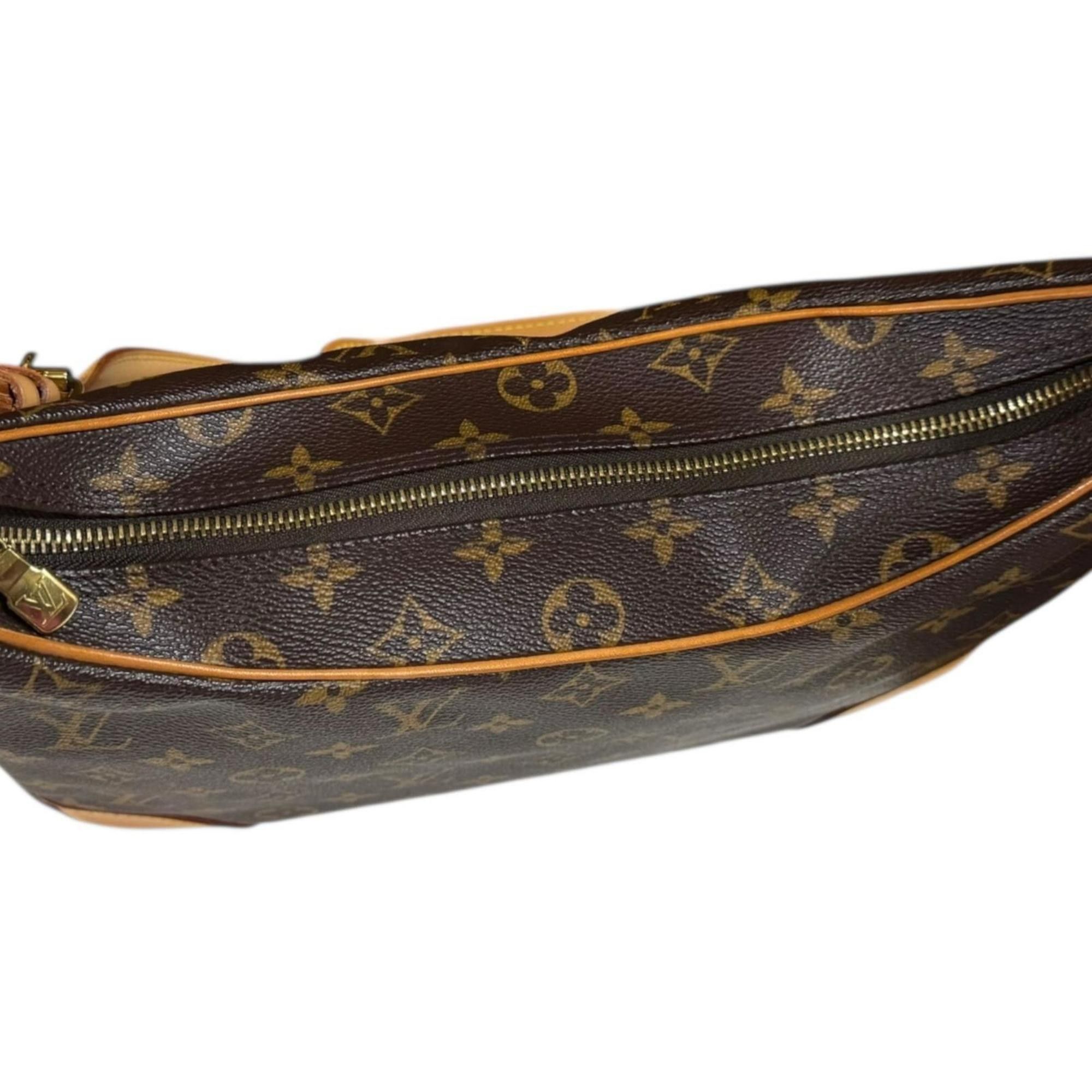 Louis Vuitton Louis Vuitton Boulogne 30 Monogram Shoulder Bag, Canvas M51265, Brown, Women's, LOUIS VUITTON Size ONE SIZE - 10 Thumbnail