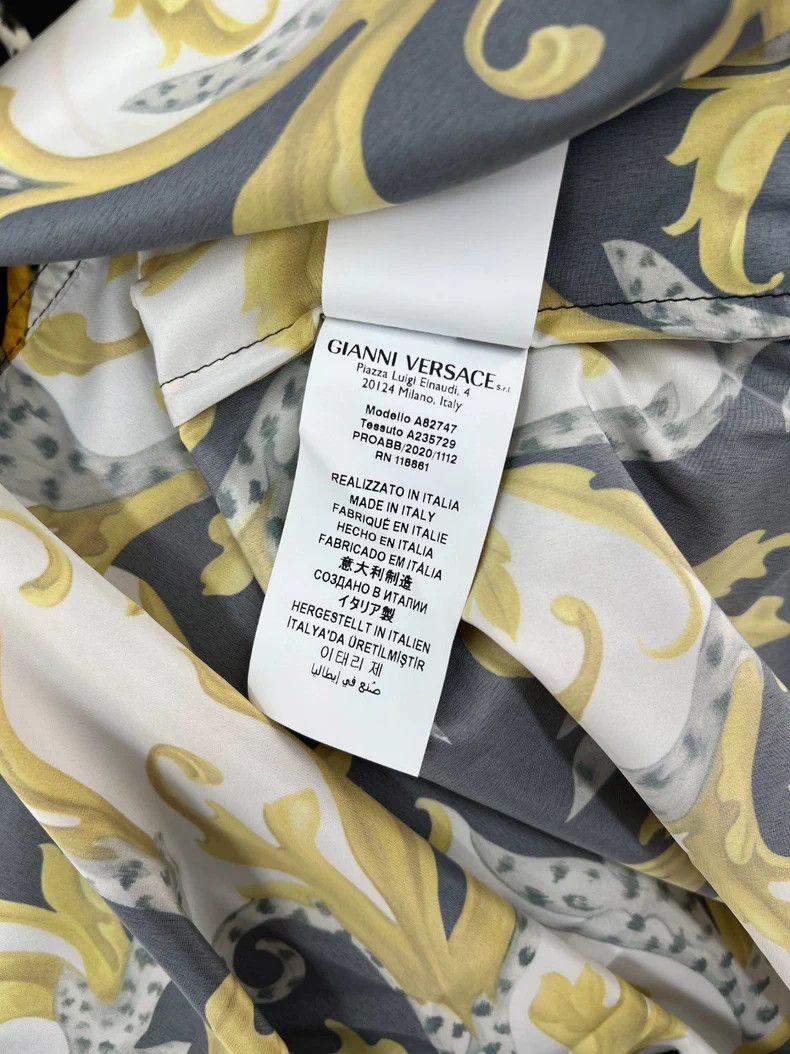 Versace VERSACE Floral Print Hooded Jacket - dmc Size US M / EU 48-50 / 2 - 8 Thumbnail