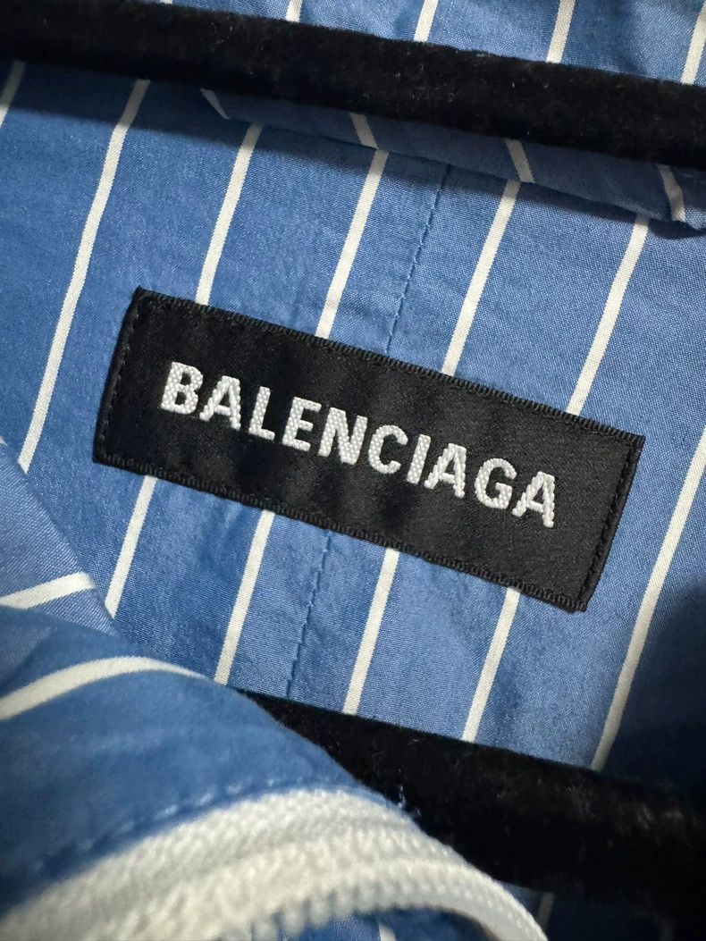 Balenciaga Balenciaga Blue Stripe Light Jacket - dmc Size US L / EU 52-54 / 3 - 2 Thumbnail