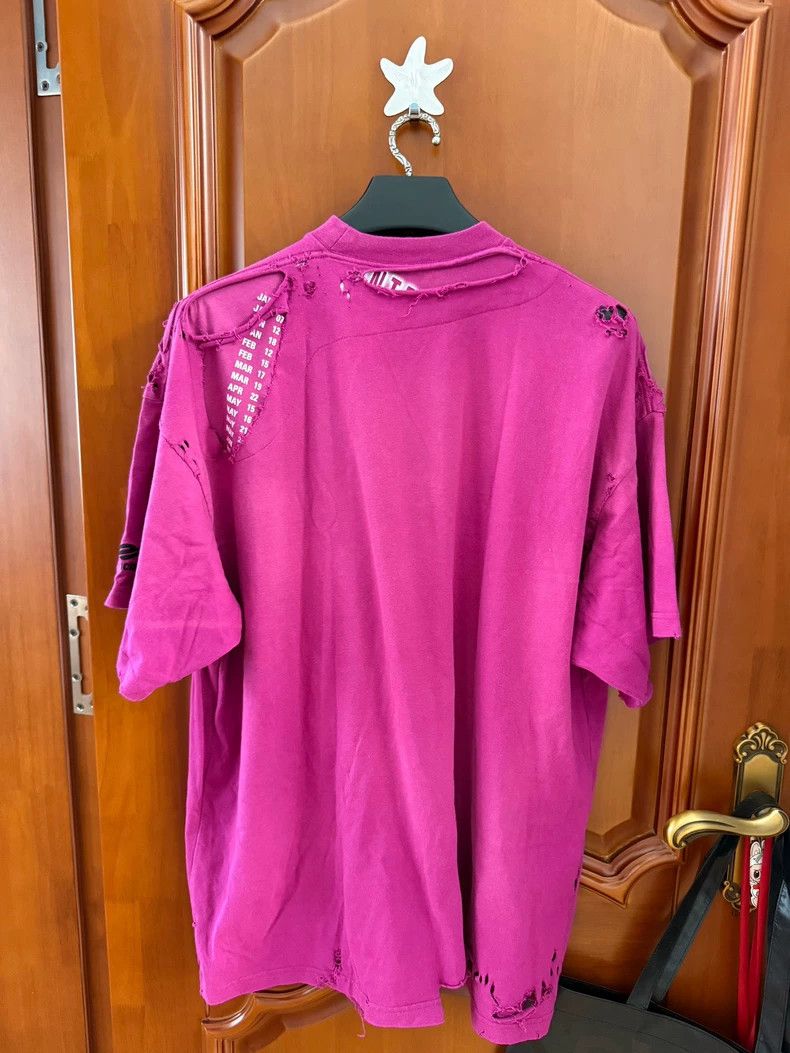 Balenciaga Balenciaga Distressed Back Logo Purple Tee - dmc Size US M / EU 48-50 / 2 - 2 Thumbnail