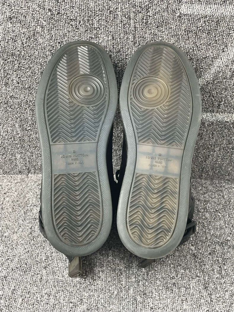 Louis Vuitton Louis Vuitton Black Monogram High-Top Sneakers - dmc Size US 8 / EU 41 - 5 Thumbnail