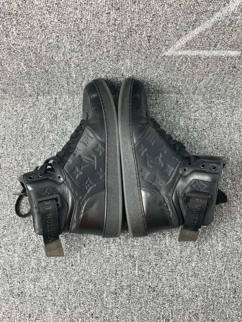 Louis Vuitton Louis Vuitton Black Monogram High-Top Sneakers - dmc Size US 8 / EU 41 - 6 Thumbnail