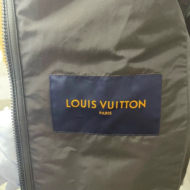 Louis Vuitton LV Maison Leather Trimmed Hooded Jacket - dmc Size US M / EU 48-50 / 2 - 3 Thumbnail