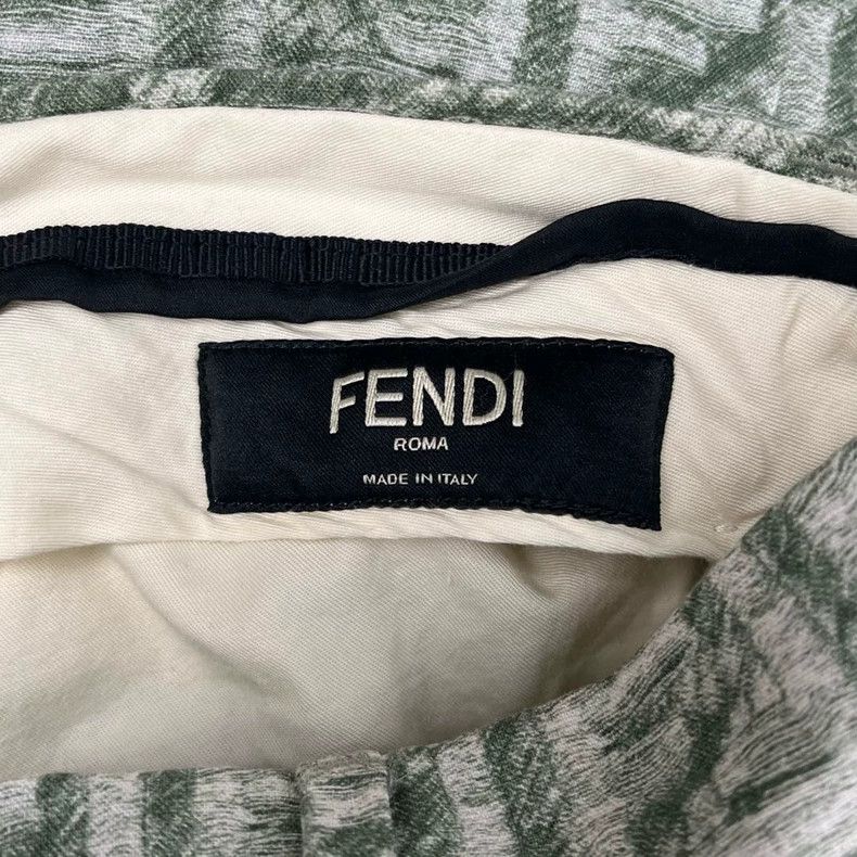 Fendi FENDI Logo All-over Print Slim Straight Shorts - dmc Size US 36 / EU 52 - 6 Thumbnail