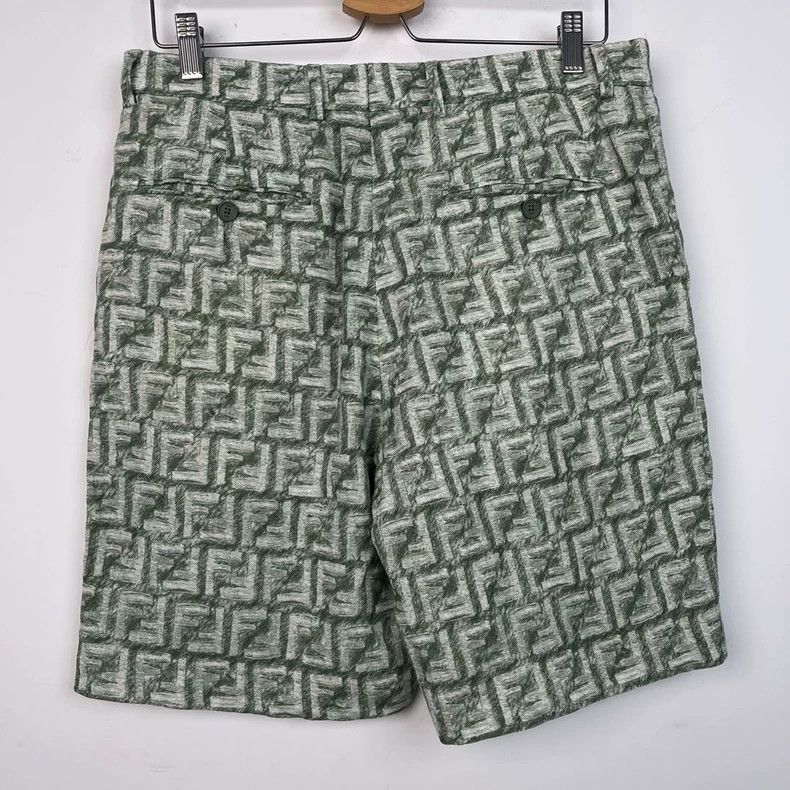 Fendi FENDI Logo All-over Print Slim Straight Shorts - dmc Size US 36 / EU 52 - 2 Thumbnail