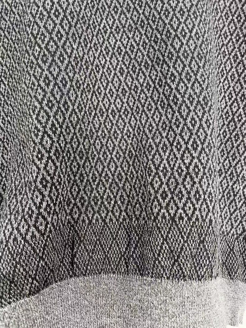 Fendi FENDI Wool V-Neck Sweater - dmc Size US M / EU 48-50 / 2 - 3 Thumbnail