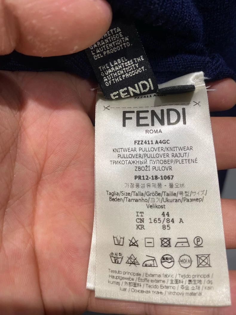 Fendi Fendi Logo Turtleneck Wool Sweater - dmc Size US M / EU 48-50 / 2 - 4 Thumbnail