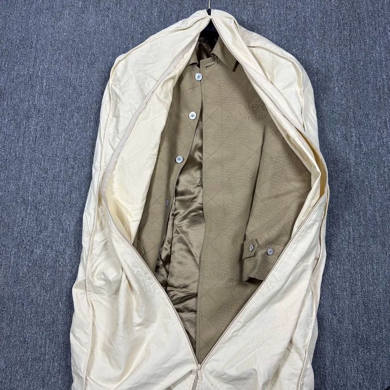 Louis Vuitton LV x Pharrell Beige Logo Long Trench Coat - dmc Size US XXS / EU 40 - 8 Thumbnail