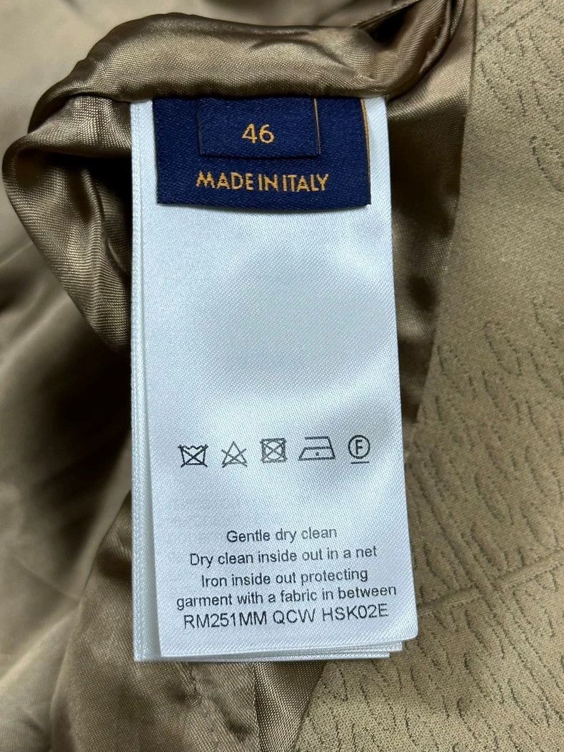 Louis Vuitton LV x Pharrell Beige Logo Long Trench Coat - dmc Size US XXS / EU 40 - 6 Thumbnail