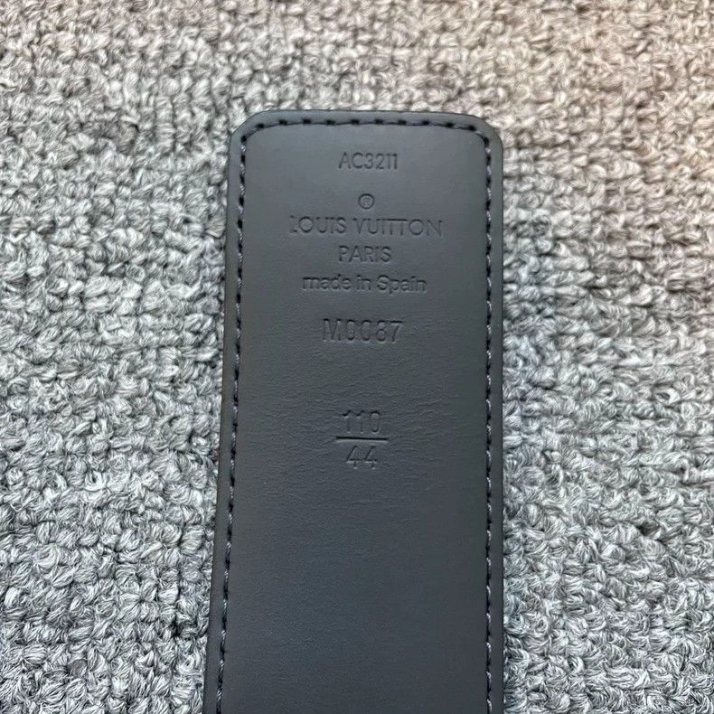 Louis Vuitton LOUIS VUITTON Initiales Leather Belt - dmc Size ONE SIZE - 3 Thumbnail