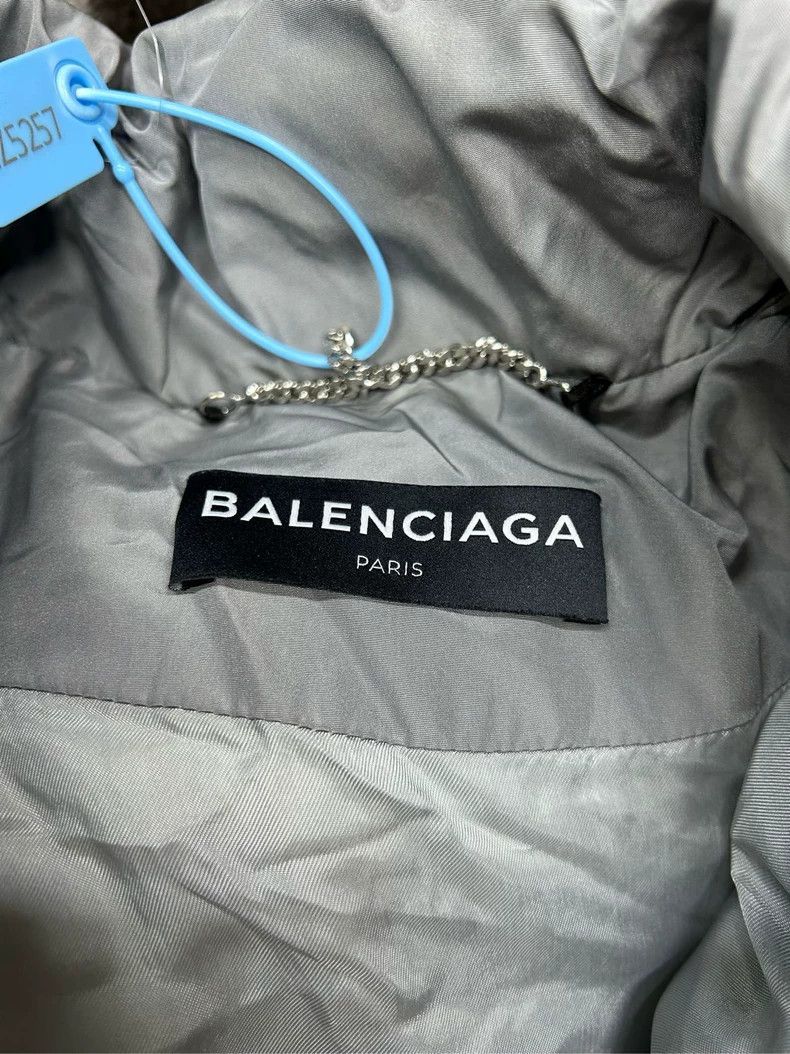 Balenciaga Balenciaga Gray C-Shape Down Jacket - dmc Size US L / EU 52-54 / 3 - 4 Thumbnail