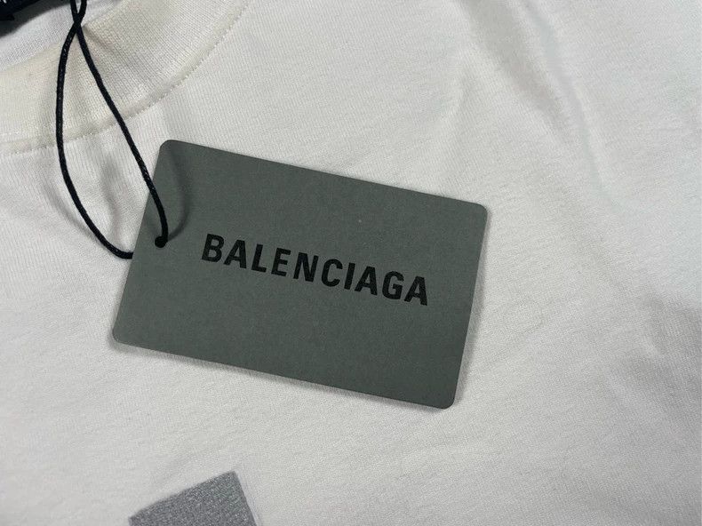 Balenciaga Balenciaga PDF Embroidered Short Sleeve - dmc Size US S / EU 44-46 / 1 - 7 Thumbnail