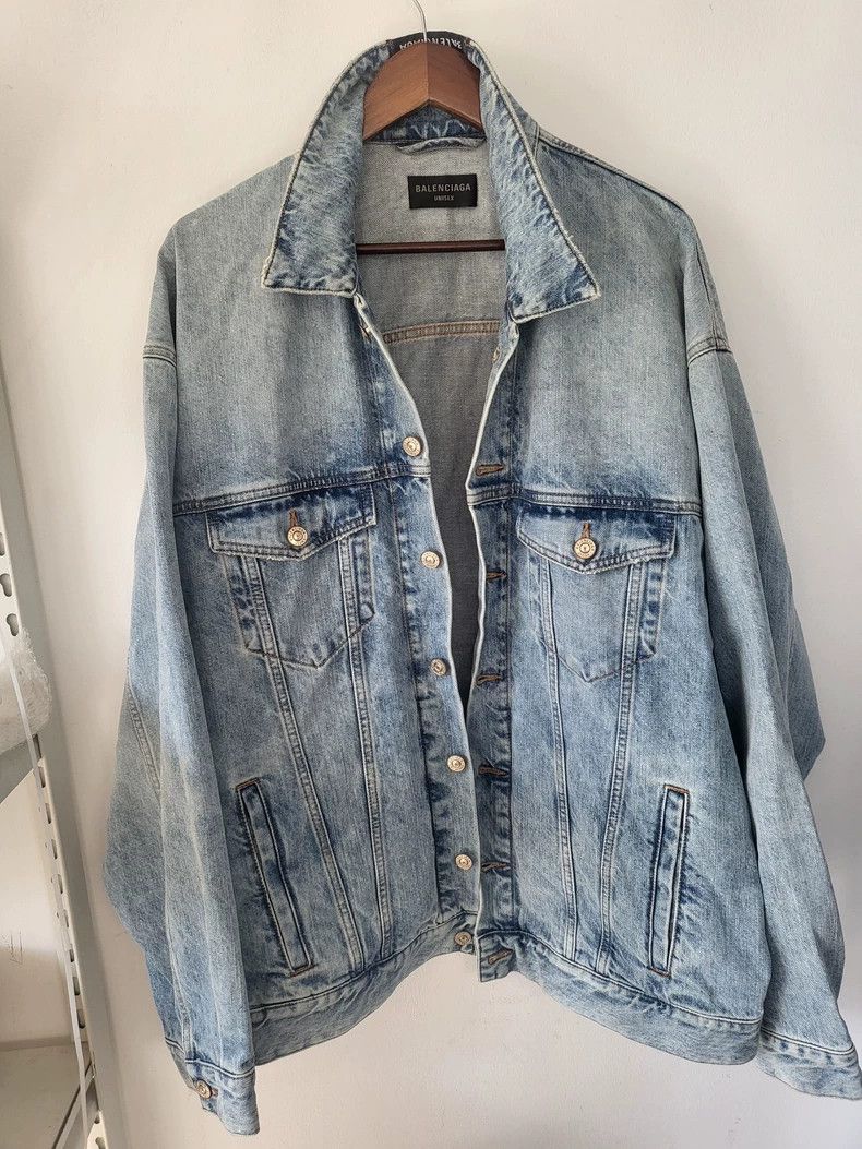 Balenciaga Balenciaga Gray Washed Denim Jacket - dmc Size US M / EU 48-50 / 2 - 6 Thumbnail