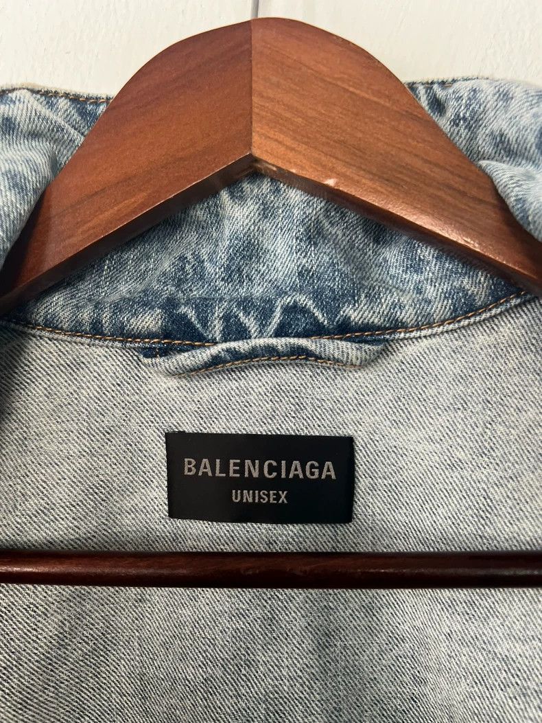 Balenciaga Balenciaga Gray Washed Denim Jacket - dmc Size US M / EU 48-50 / 2 - 4 Thumbnail