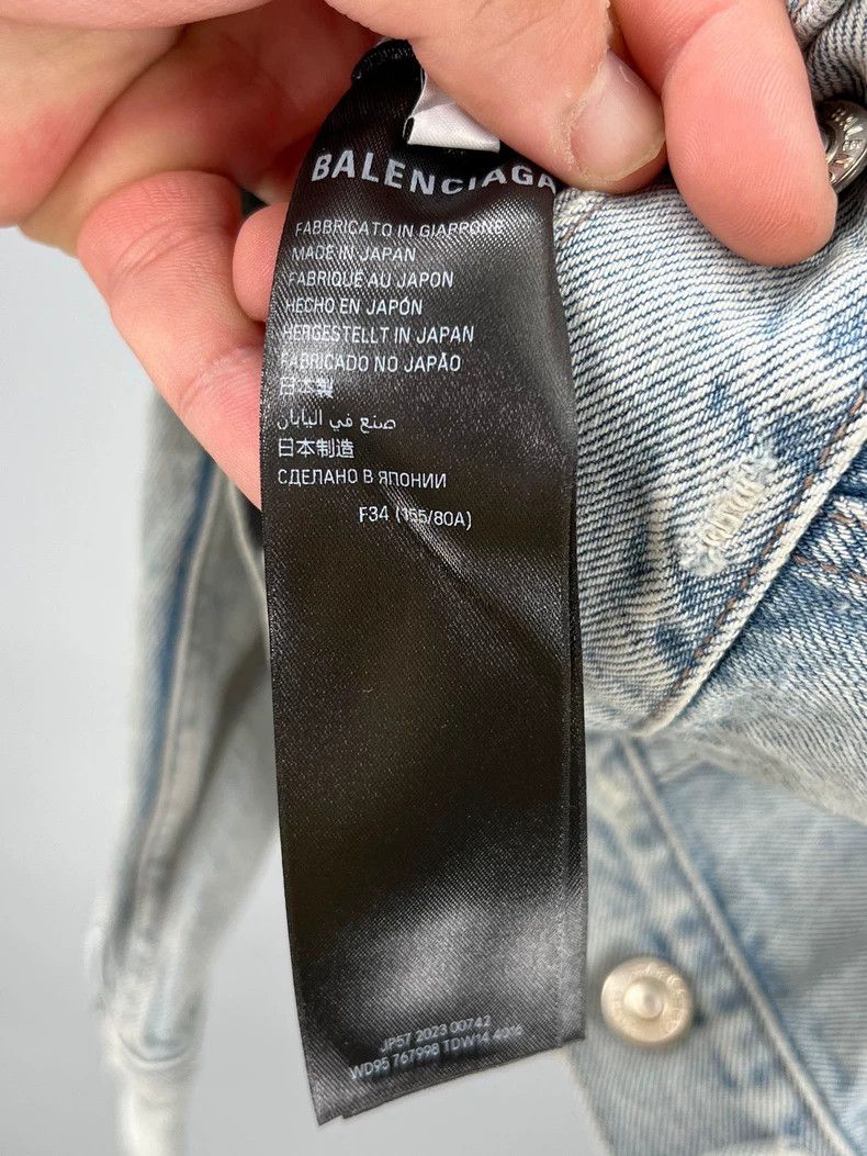 Balenciaga Balenciaga Blue Denim Jacket with Crystals - dmc Size US S / EU 44-46 / 1 - 6 Thumbnail