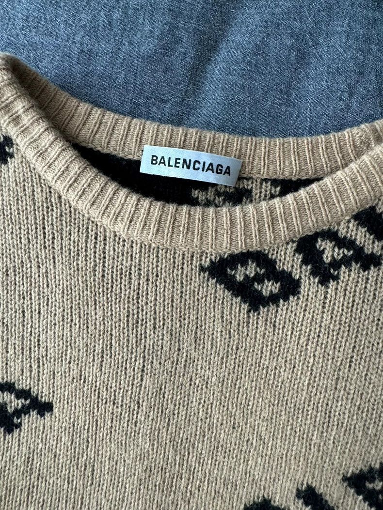 Balenciaga Balenciaga Oversized Logo Sweater S - dmc Size US S / EU 44-46 / 1 - 5 Thumbnail