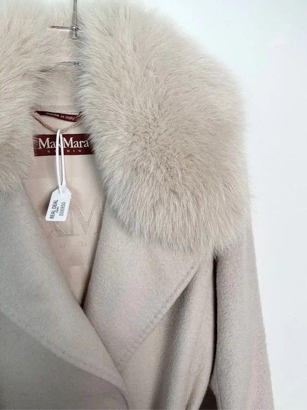 Max Mara MaxMara Light Pink Women's Coat with Fur Collar 0089 Size S / US 4 / IT 40 - 3 Thumbnail