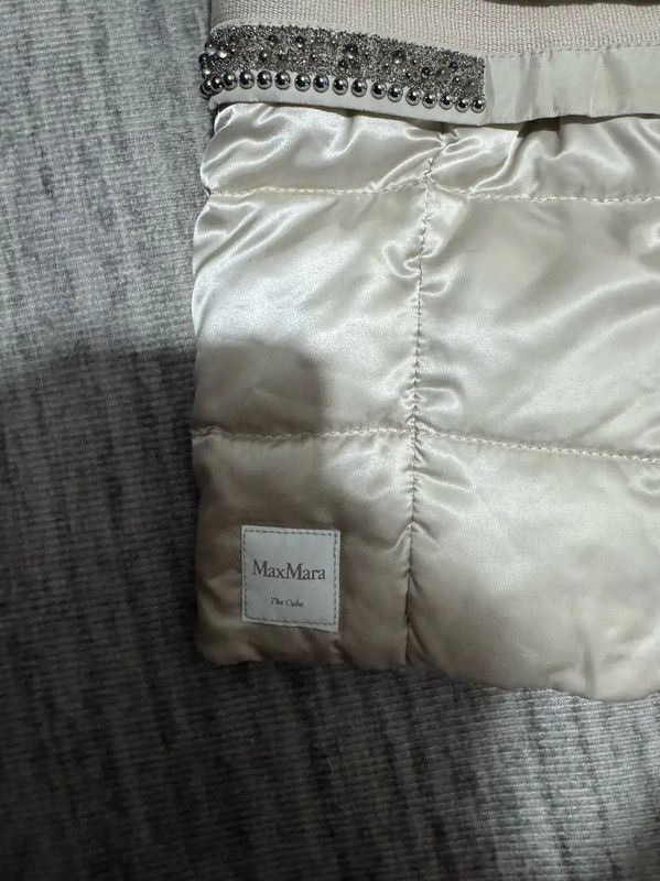 Max Mara MaxMara Silver Long Padded Coat 0089 Size M / US 6-8 / IT 42-44 - 5 Thumbnail