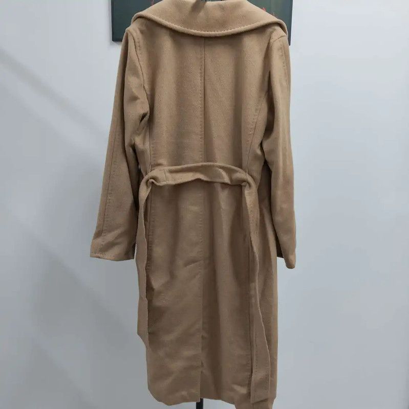 Max Mara MaxMara Elegant Long Wool Coat for Women 0089 Size M / US 6-8 / IT 42-44 - 2 Thumbnail