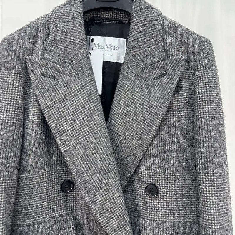 Max Mara MaxMara Women's Gray Wool Double-Breasted Coat 0089 Size XS / US 0-2 / IT 36-38 - 3 Thumbnail