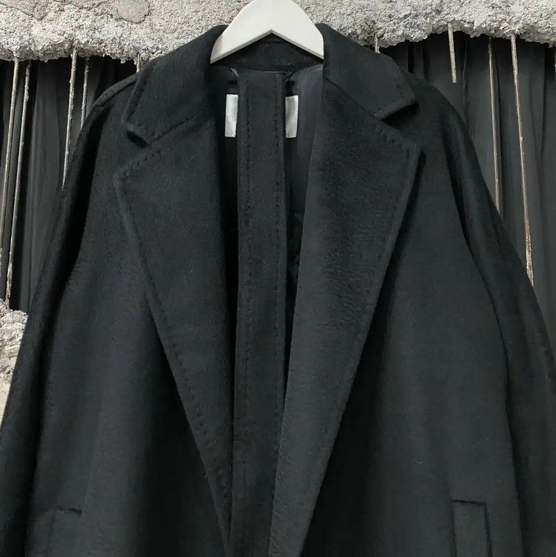 Max Mara MaxMara Classic Black Long Coat for Women 0089 Size XL / US 12-14 / IT 48-50 - 3 Thumbnail