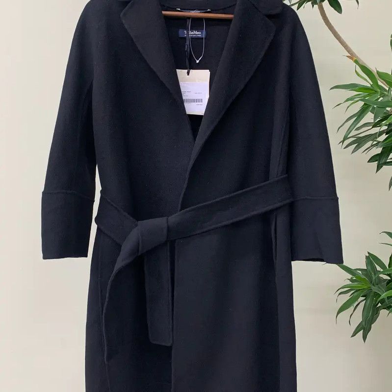 Max Mara MaxMara Elegant Black Coat for Women 0089 Size L / US 10 / IT 46 - 4 Thumbnail