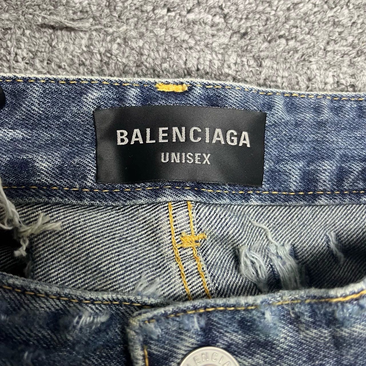 Balenciaga Balenciaga Blue Distressed Denim Jeans - dmc Size US 32 / EU 48 - 2 Thumbnail