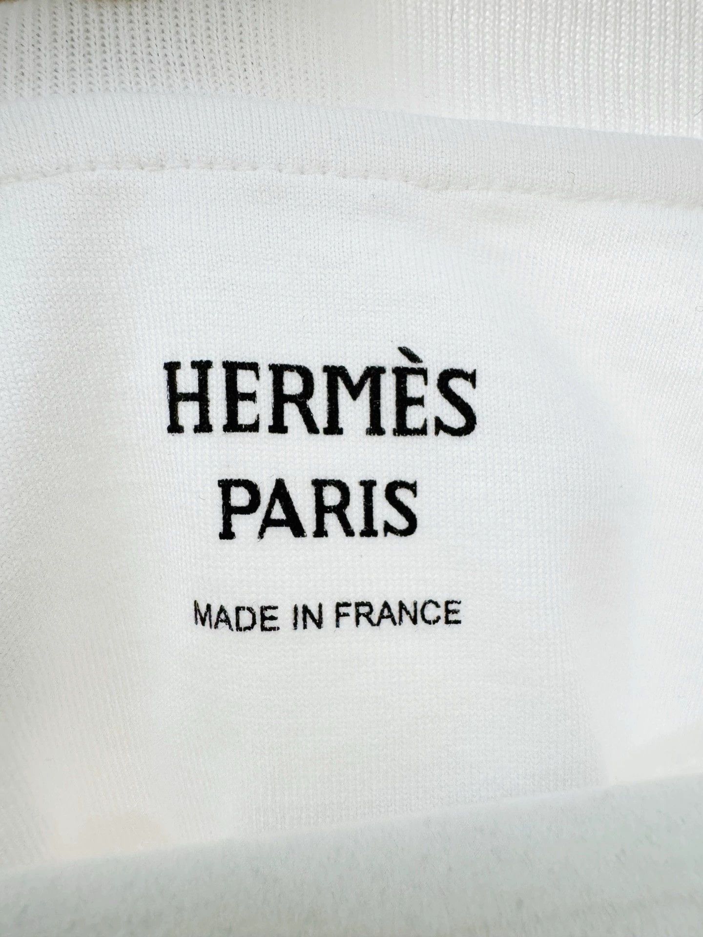 Hermes Hermes White Letter Print T-shirt - dmc Size US XS / EU 42 / 0 - 3 Thumbnail