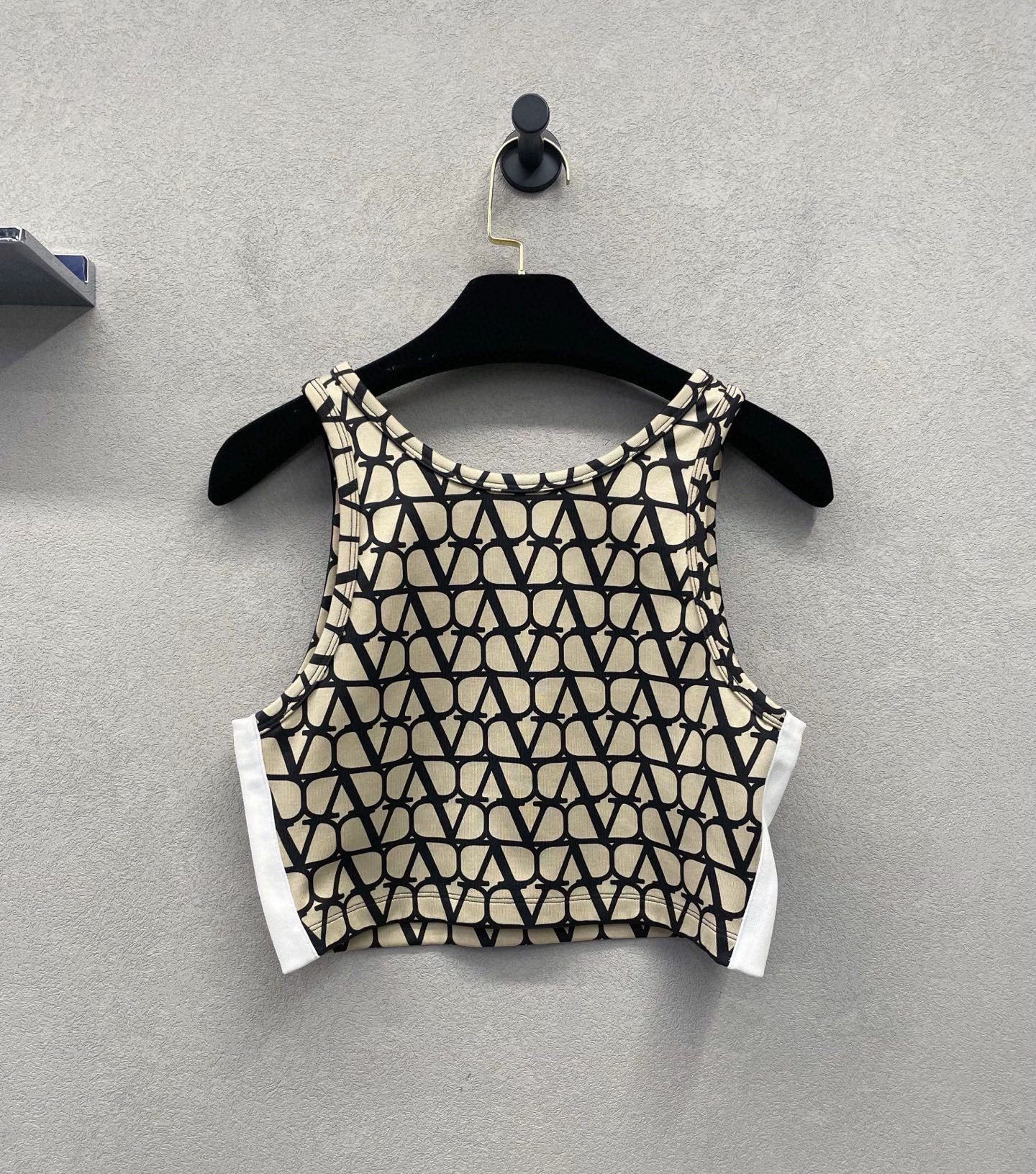 Valentino Valentino FW23 Letter Print Set - dmc Size US 28 / EU 44 - 3 Thumbnail