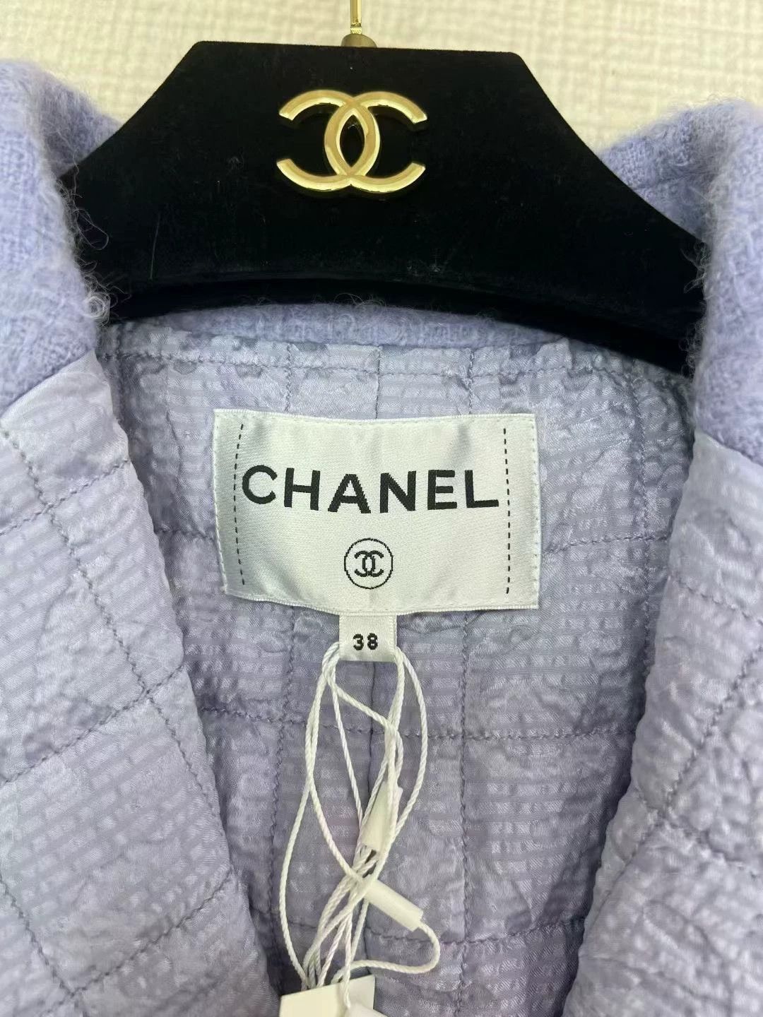 Chanel CHANEL Purple Collar Short Jacket - dmc Size US S / EU 44-46 / 1 - 5 Thumbnail