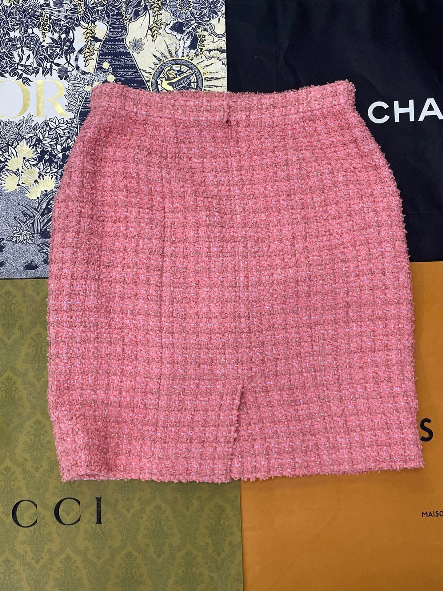 Chanel Tweed Pink Half Skirt - dmc