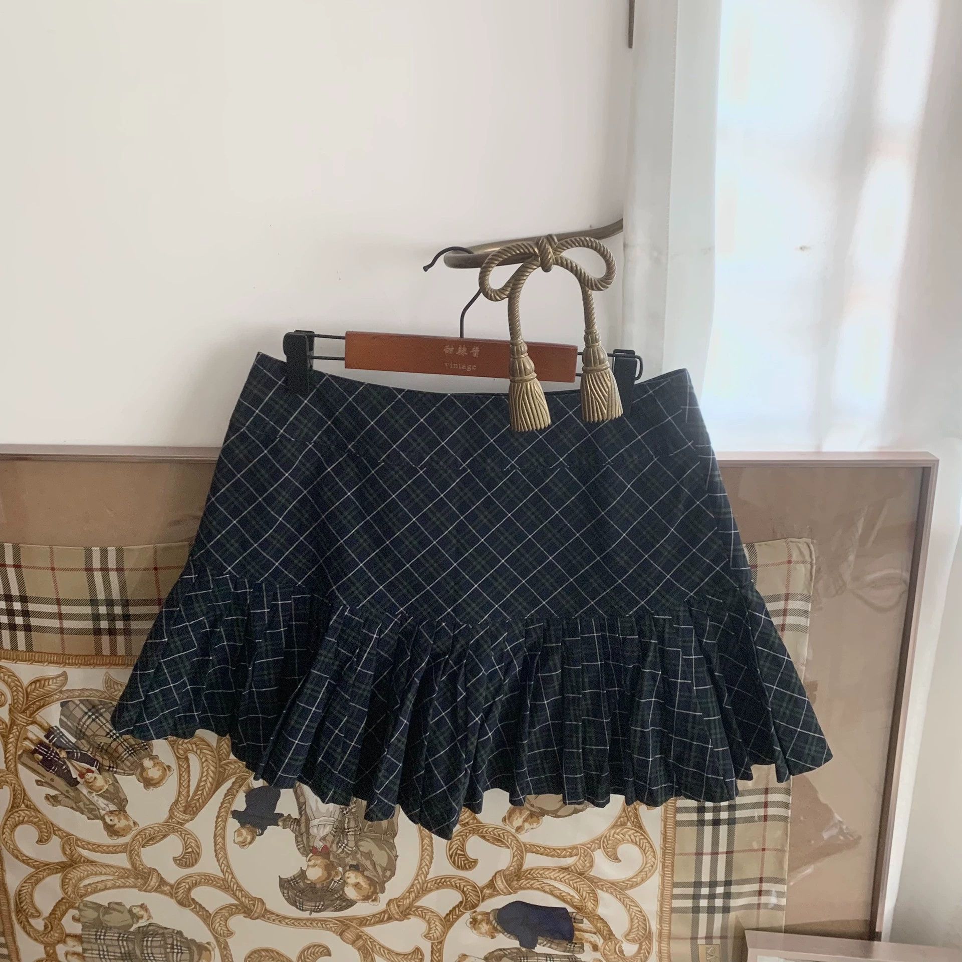 Burberry Burberry Green Plaid Pleated Skirt - dmc Size US 28 / EU 44 - 7 Thumbnail