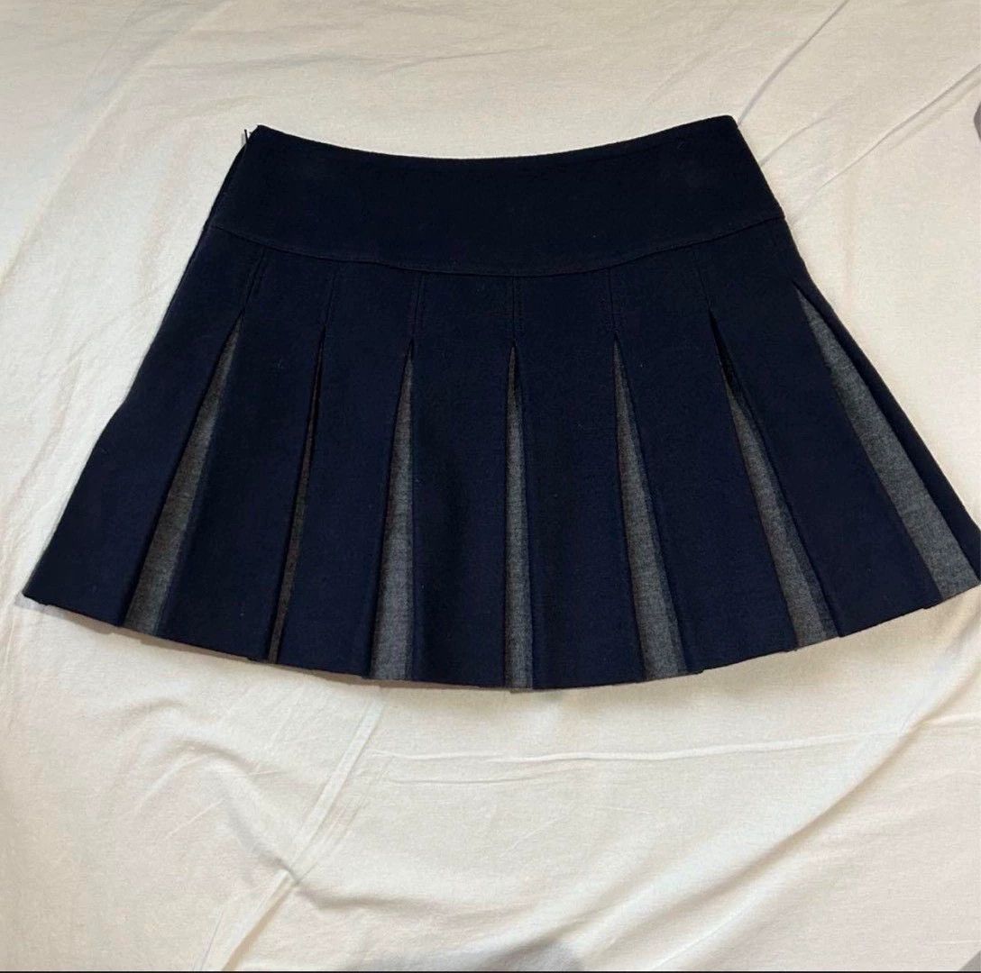 Burberry Burberry Pleated Mini Skirt Wool - dmc Size US 29 - 2 Thumbnail