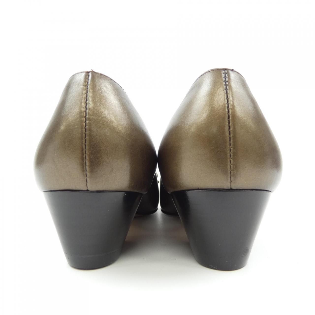 Salvatore Ferragamo Salvatore Ferragamo Salvatore Ferragamo Vintage Pumps Leather Shoes DUTY FREE for USA Size ONE SIZE - 5 Thumbnail