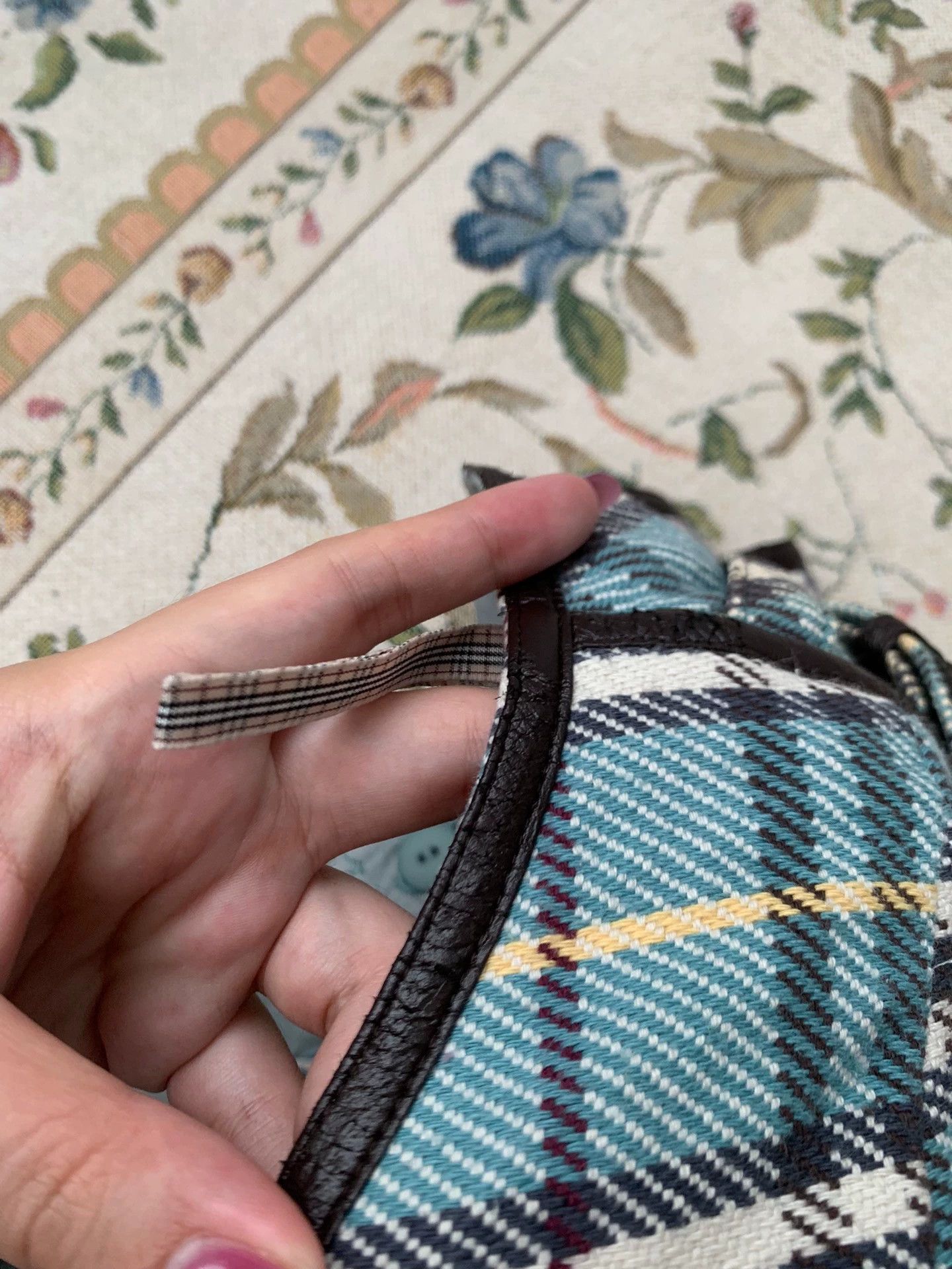 Burberry Burberry Vintage Green Plaid Mini Skirt - dmc Size US 28 / EU 44 - 9 Thumbnail