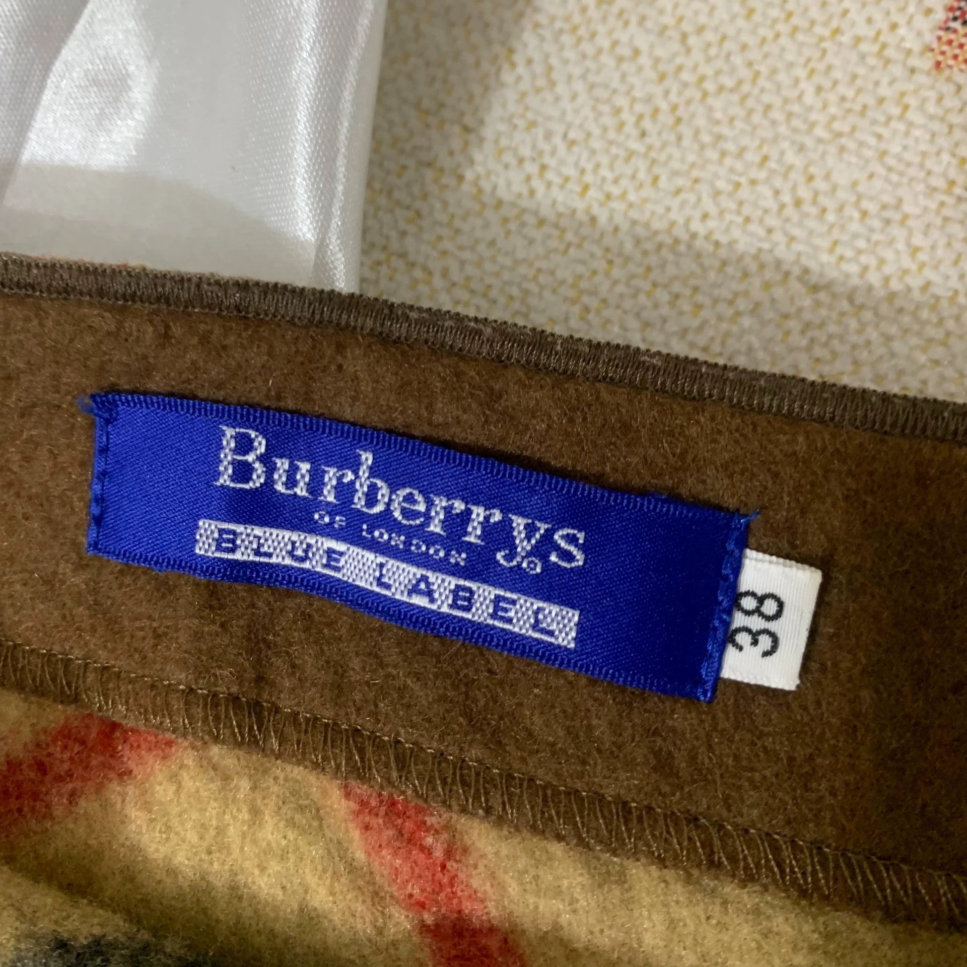 Burberry Burberry Vintage Plaid Wool Skirt - dmc Size US 28 / EU 44 - 3 Thumbnail