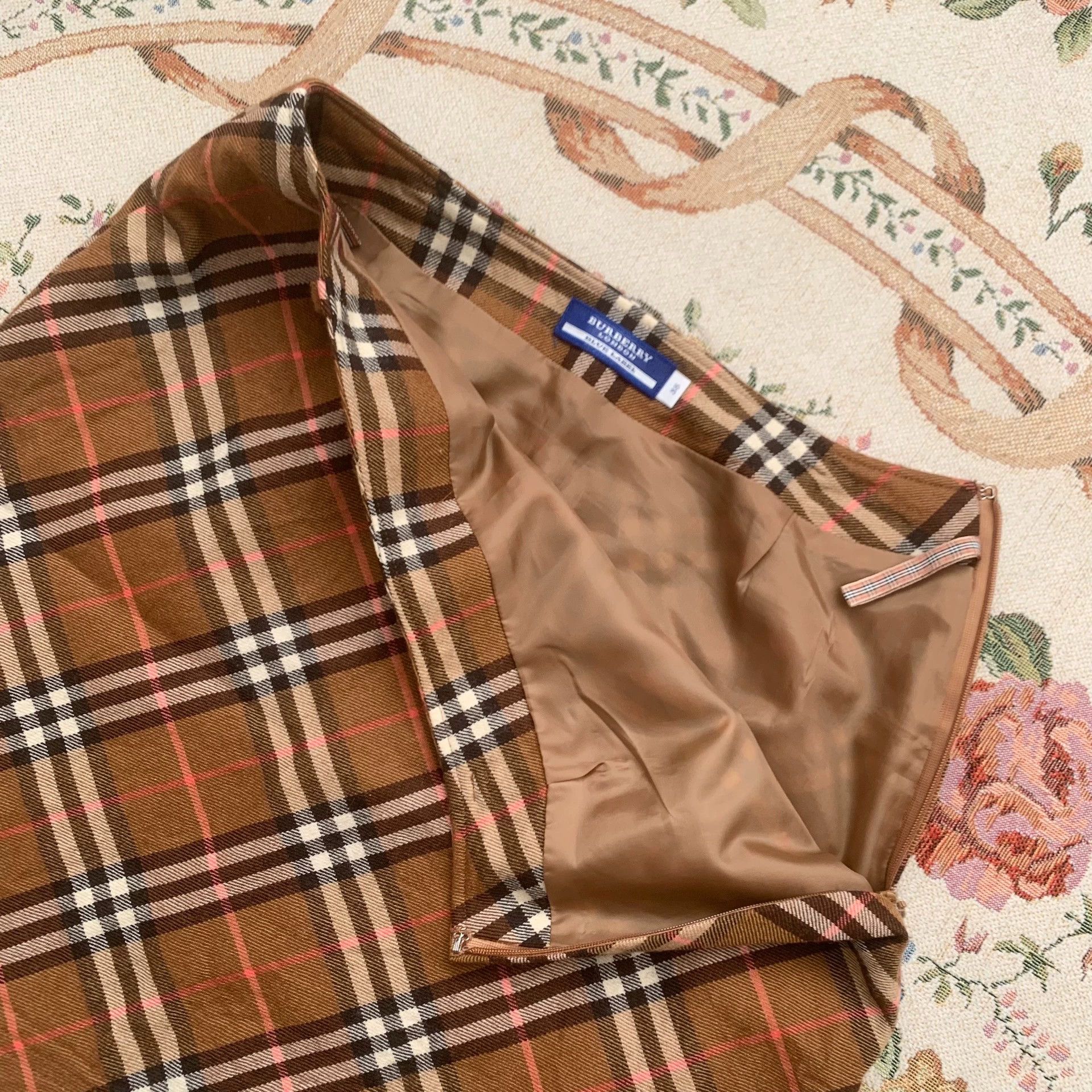 Burberry Burberry Vintage Plaid Wool Skirt - dmc Size US 28 / EU 44 - 4 Thumbnail