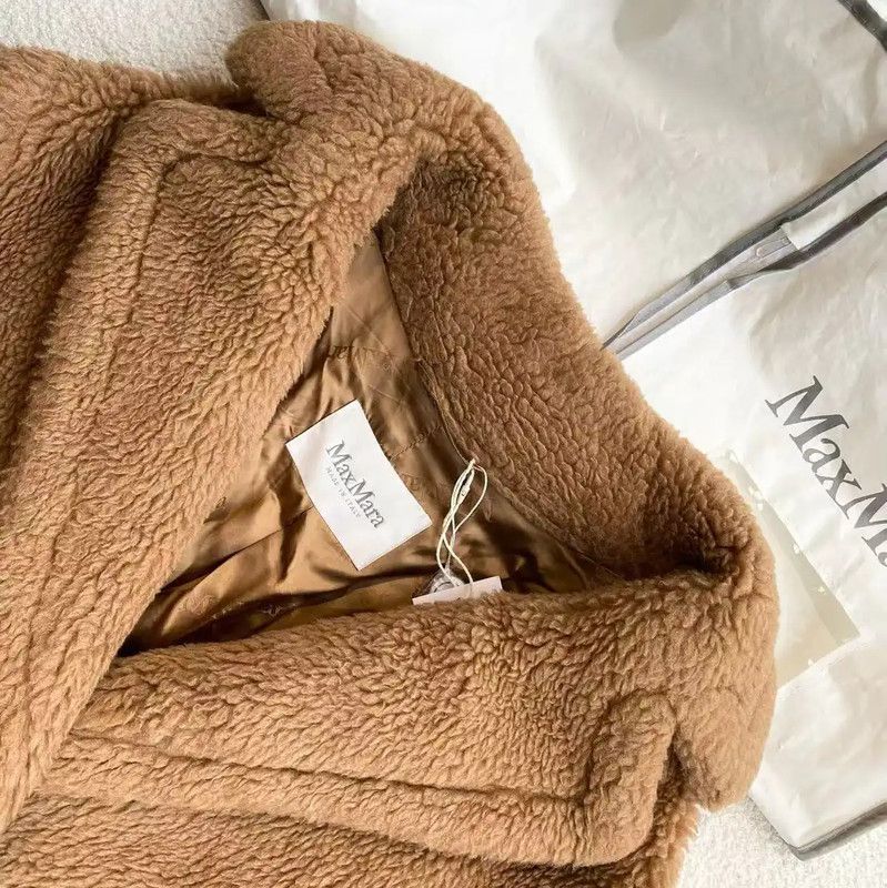 Max Mara MaxMara Cozy Camel Wool Coat for Women 0089 Size M / US 6-8 / IT 42-44 - 3 Thumbnail