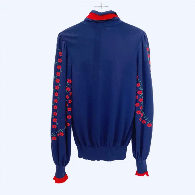Chanel Chanel Embroidered Navy Wool Pullover Sweater 0089 Size XXS / US 00 / IT 34 - 2 Thumbnail