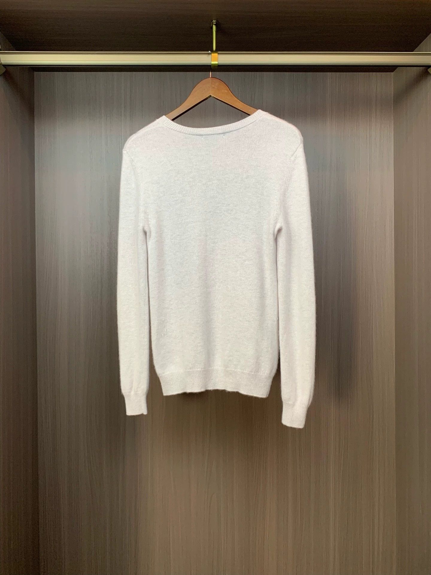 Burberry Burberry Solid Color Sweater M - dmc Size US M / EU 48-50 / 2 - 2 Thumbnail