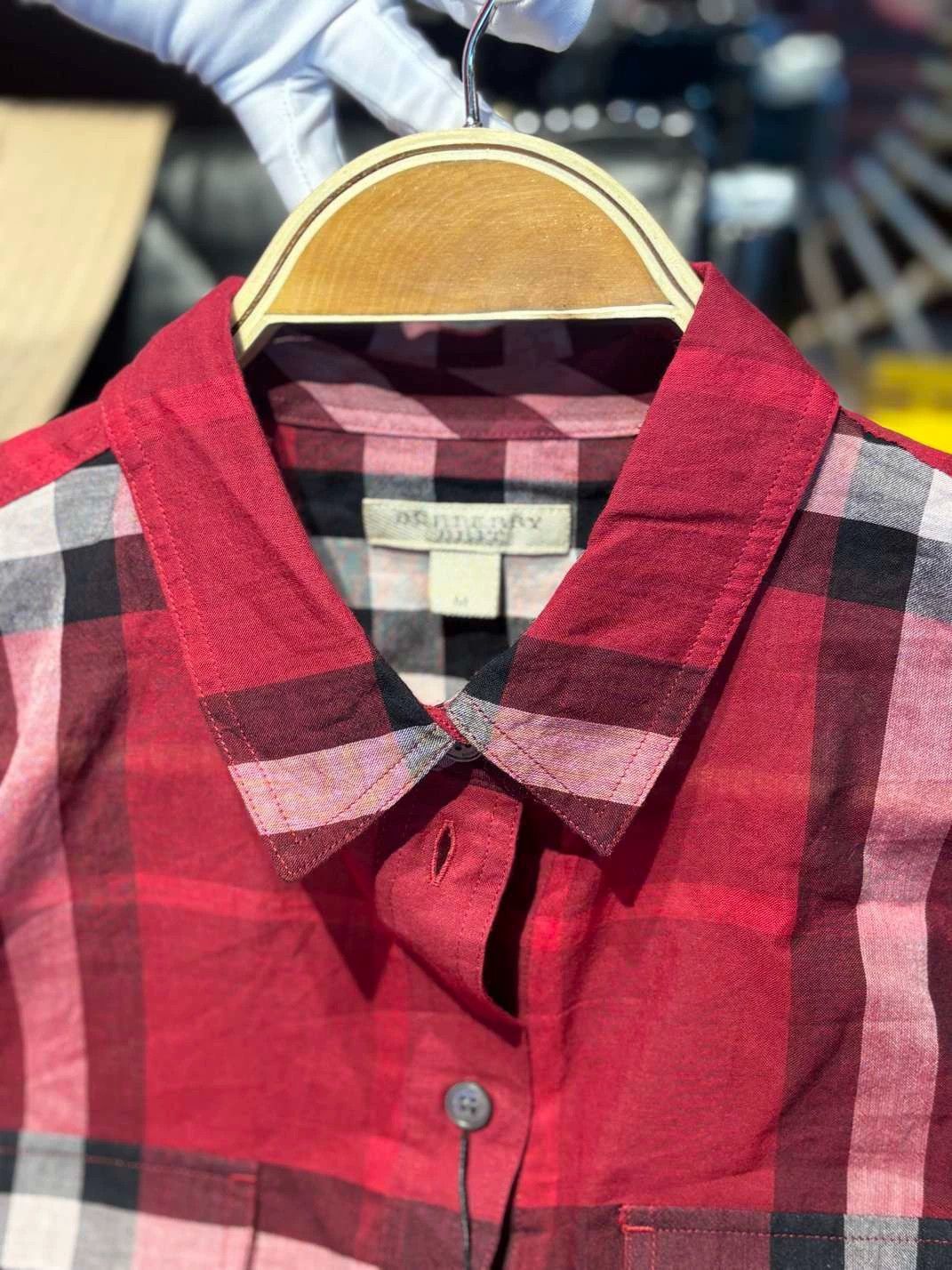 Burberry Burberry Red Plaid Casual Shirt - dmc Size US M / EU 48-50 / 2 - 4 Thumbnail