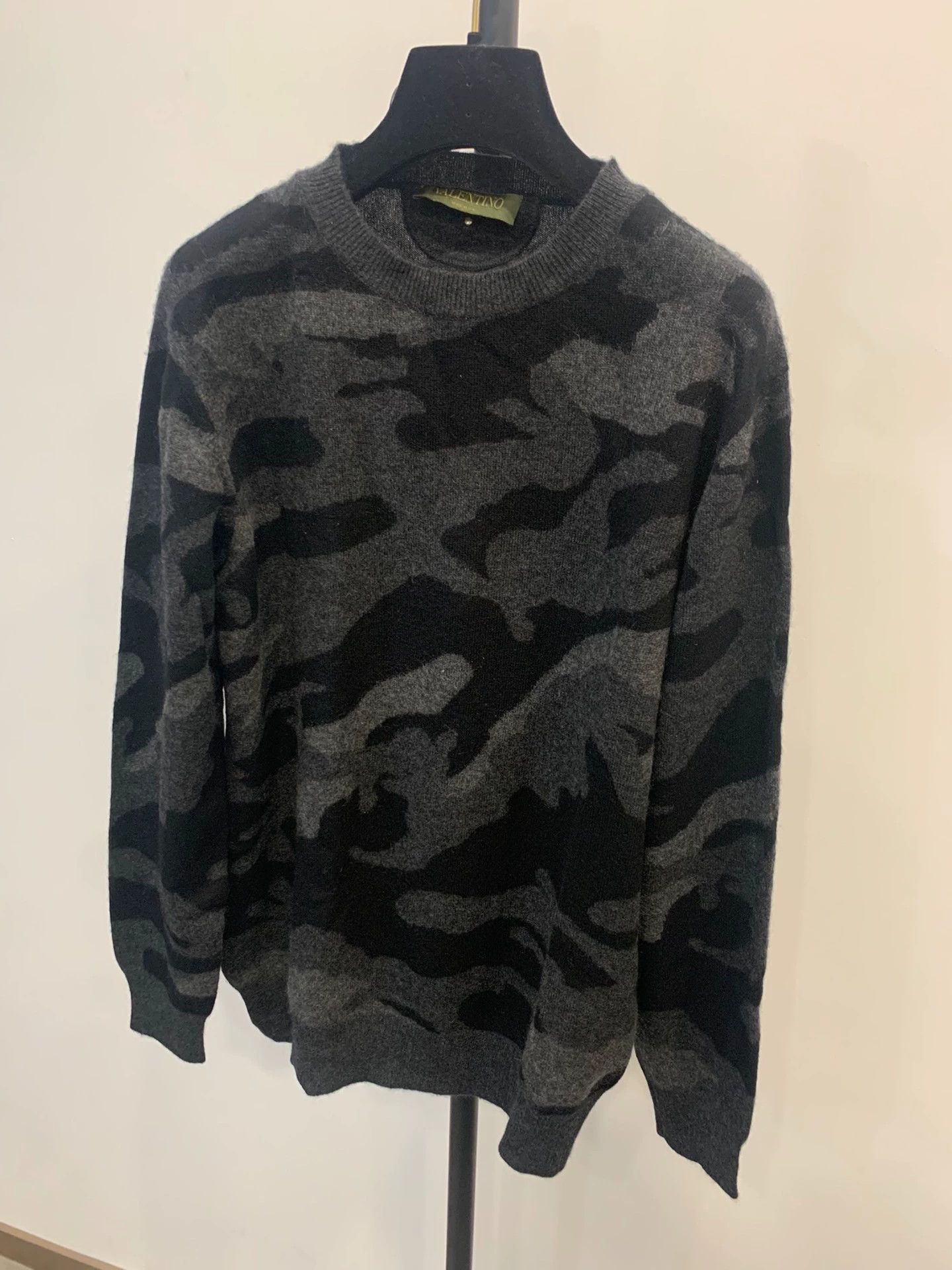 Valentino VALENTINO Camouflage Round Neck Sweater - dmc Size US S / EU 44-46 / 1 - 3 Thumbnail