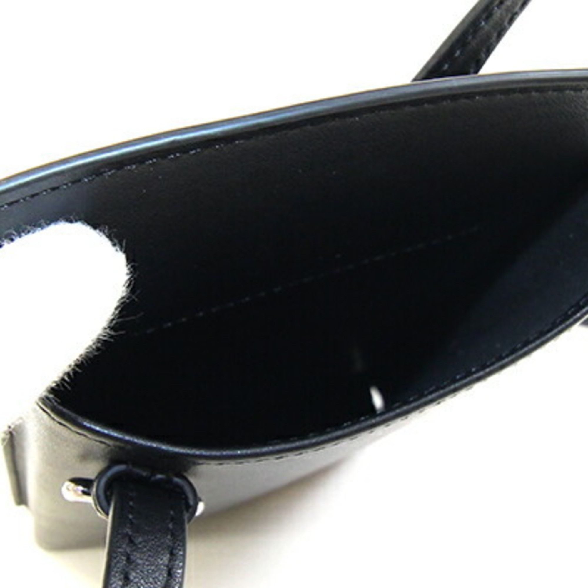 Tod's Tod's T-Timeless Medium Smartphone Shoulder Bag (XAMTBA34300UPPB999) in Black Leather. Includes a smartphone shoulder bag, crossbody and case. Size ONE SIZE - 3 Thumbnail