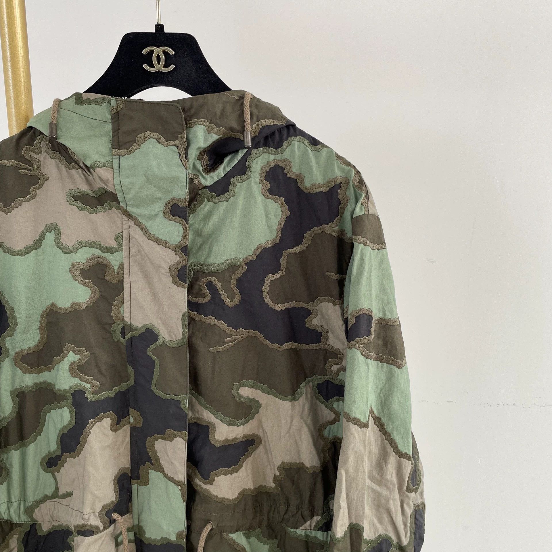 Valentino Valentino Camouflage Embroidered Coat - dmc Size US L / EU 52-54 / 3 - 2 Thumbnail