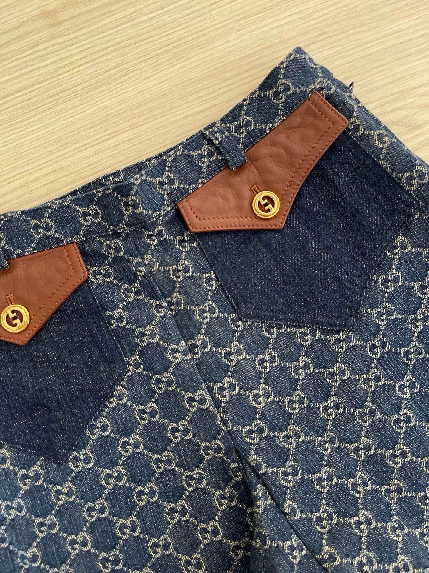 Gucci Gucci Denim Monogram Patchwork Shorts - dmc Size US 31 - 4 Thumbnail