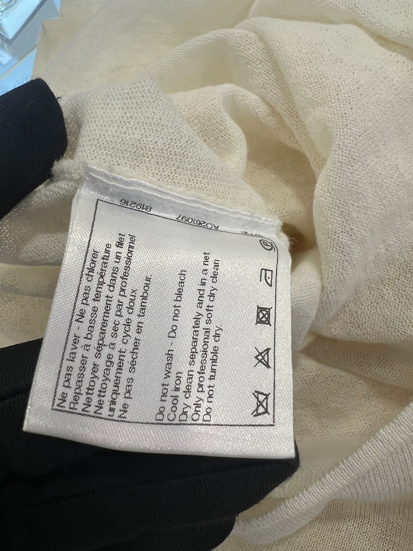 Chanel Chanel Knit Dress with Mother-of-Pearl Buttons - dmc Size US XS / EU 42 / 0 - 8 Thumbnail