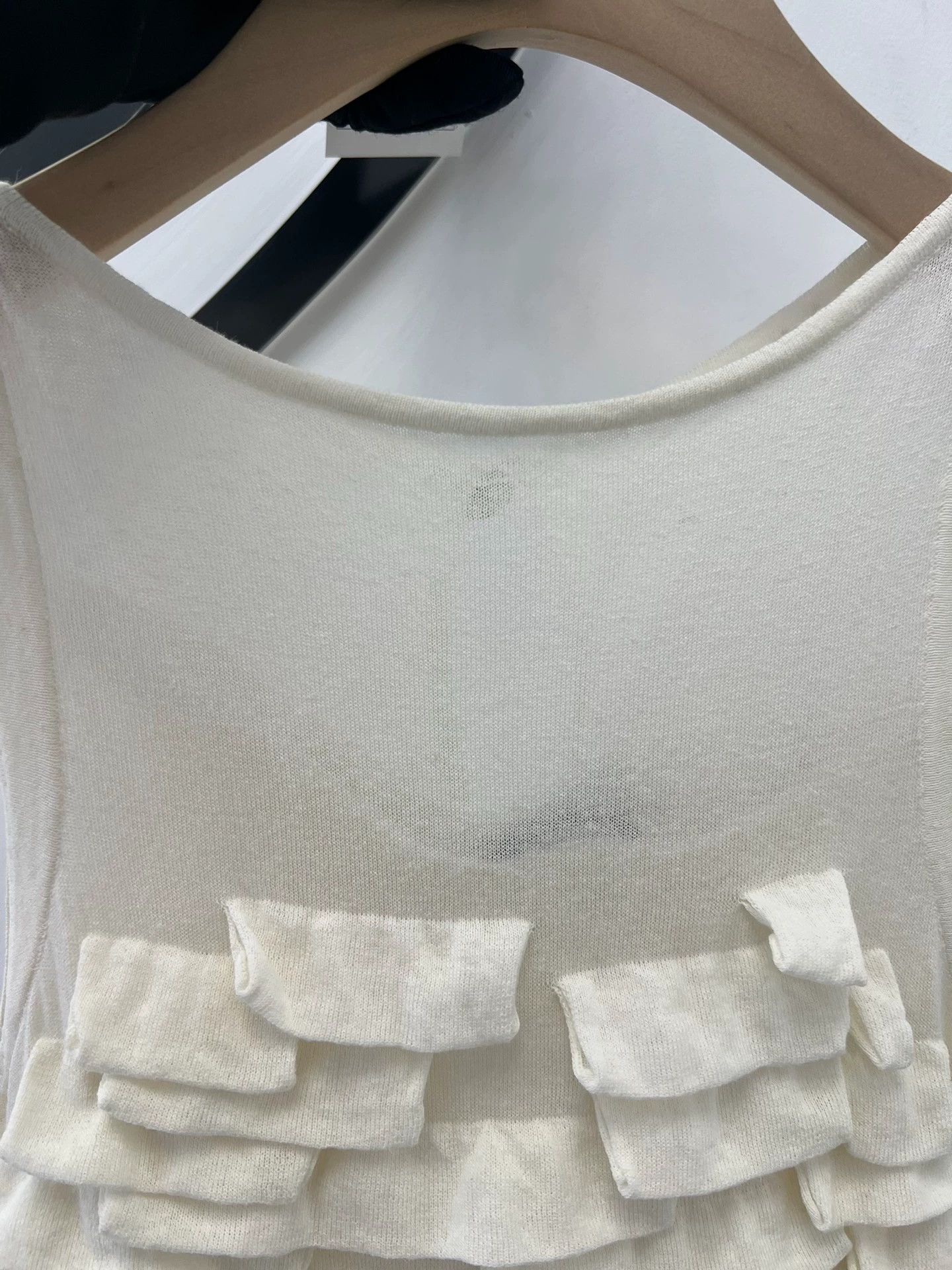 Chanel Chanel Knit Dress with Mother-of-Pearl Buttons - dmc Size US XS / EU 42 / 0 - 5 Thumbnail